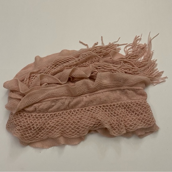 west loop Accessories - ⭐️ West/Loop pink knitted scarf